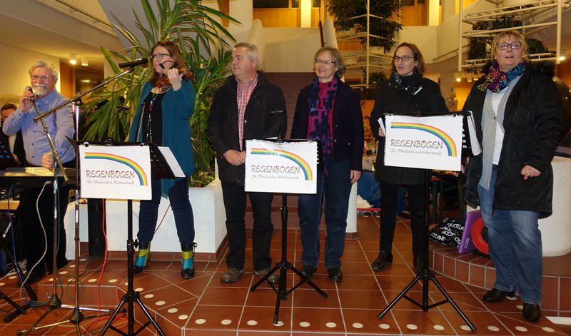 Band "Regenbogen" auf dem Weihnachtsmarkt 2017 in Mutterstadt