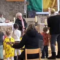 Familiengottesdienst in St. Peter