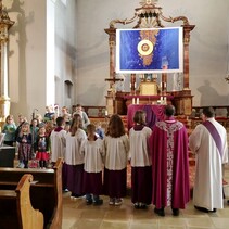 Familiengottesdienst an Laetare in St. Medardus